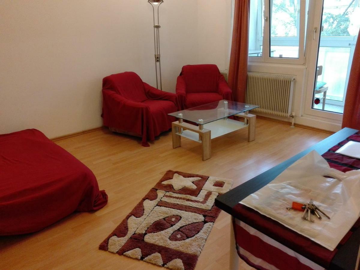 In Mit Balkon